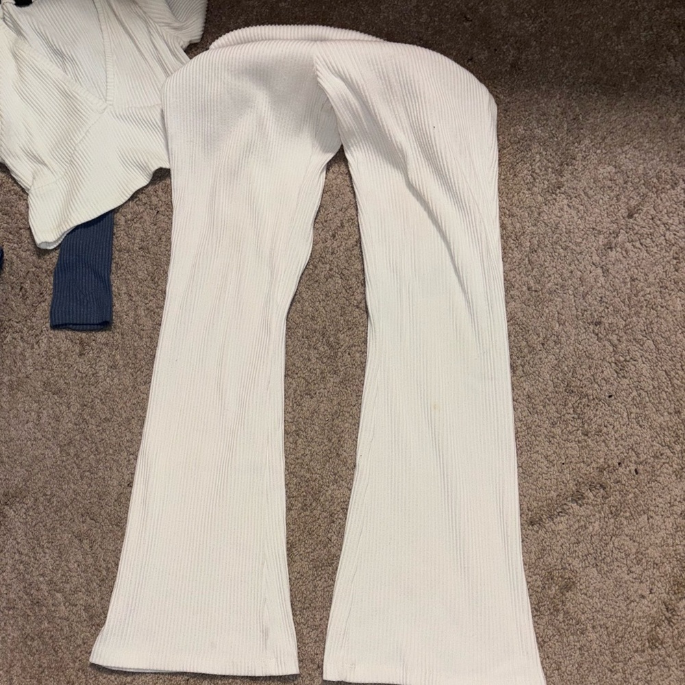 2 Ribbed Long Sleeve CropTop & High-Waist Flare Pants Sets- Blue & Cream - Picture 10 of 16